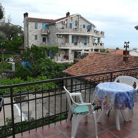 Guest House Zivkovic Sveti Stefan Exterior foto