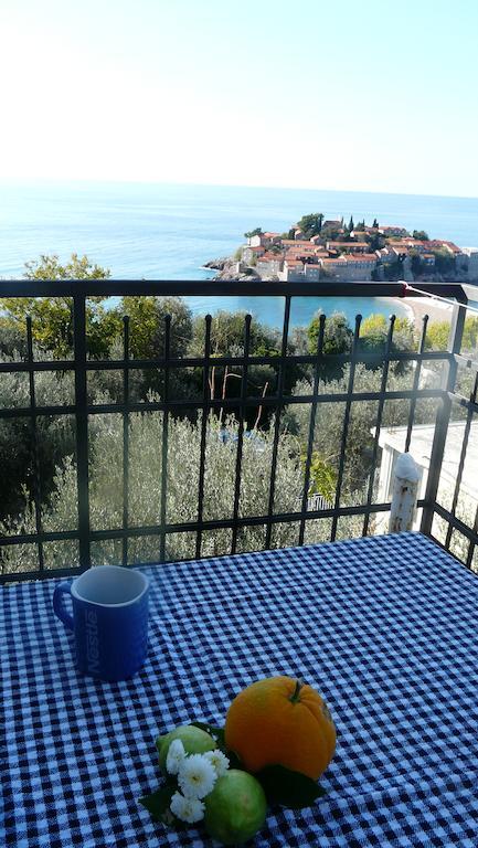 Guest House Zivkovic Sveti Stefan Exterior foto
