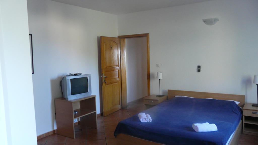 Guest House Zivkovic Sveti Stefan Zimmer foto