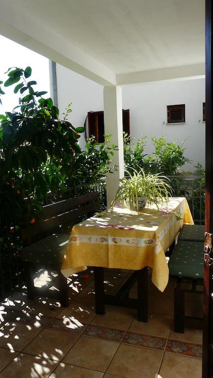 Guest House Zivkovic Sveti Stefan Zimmer foto