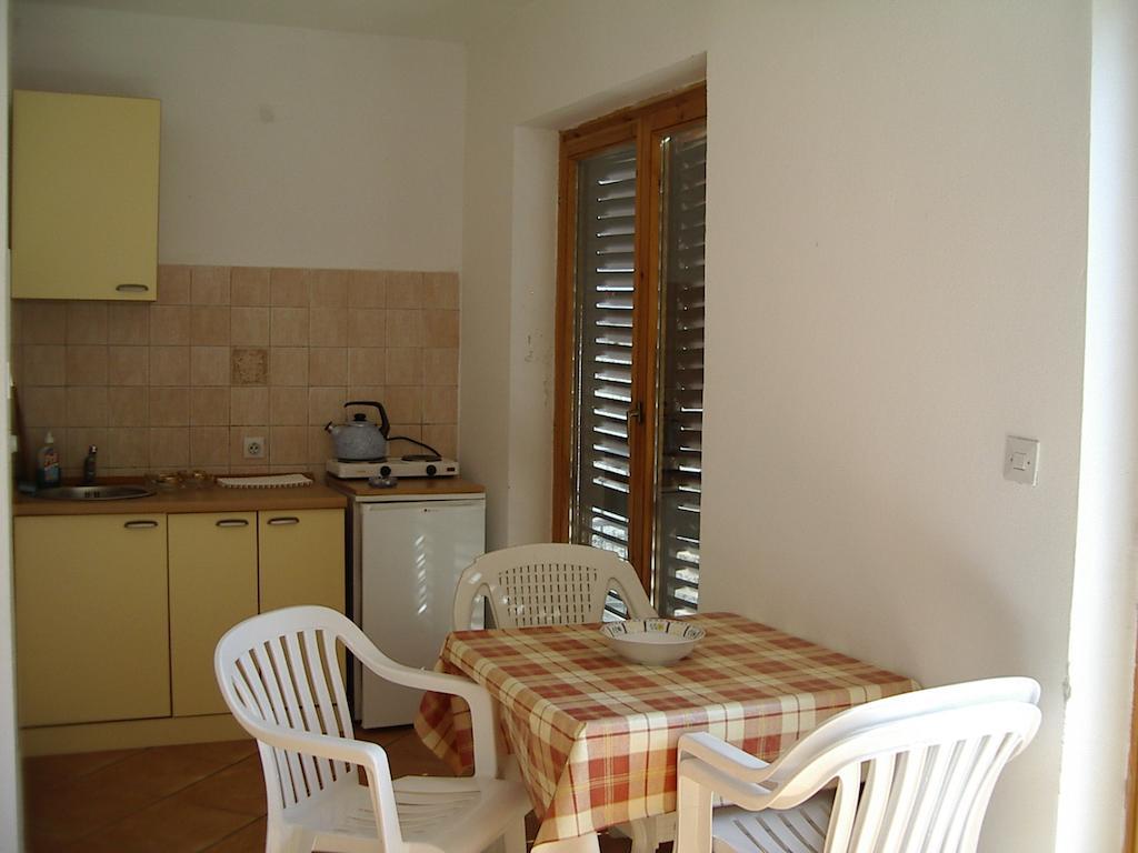 Guest House Zivkovic Sveti Stefan Exterior foto