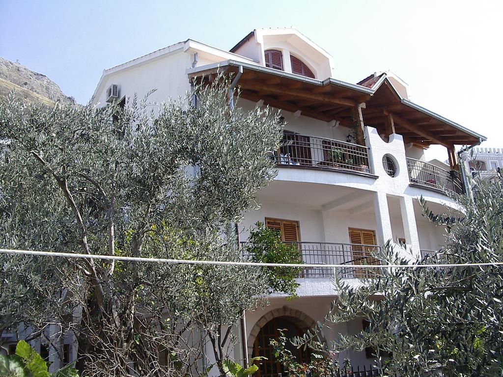 Guest House Zivkovic Sveti Stefan Exterior foto